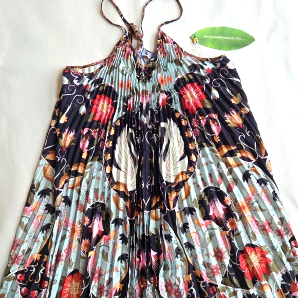 NWT$280 FARM RIO Blue Flowing Beauty Pleated Sleeveless Midi Dress Size Large - Picture 12 of 16